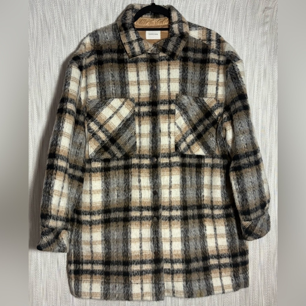 7 Diamonds Black and Cream Plaid Teddy Jacket